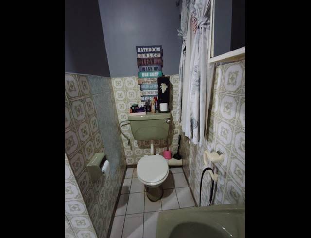 3 BEDROOM FREESTANDING FOR SALE IN KANONKOP